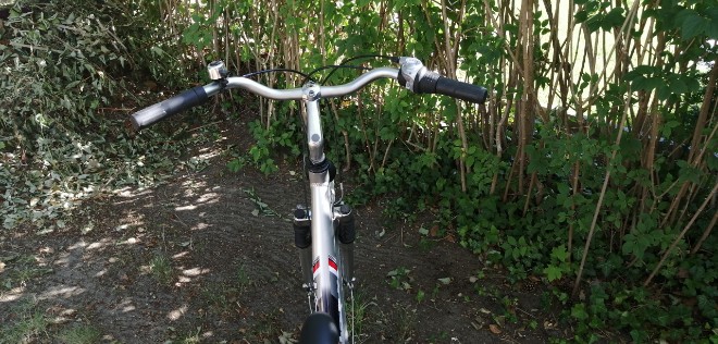 Neuwertiges 26" Damenfarrad